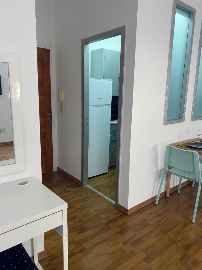 Lovely Studio Apartment In Pafos Buitenkant foto