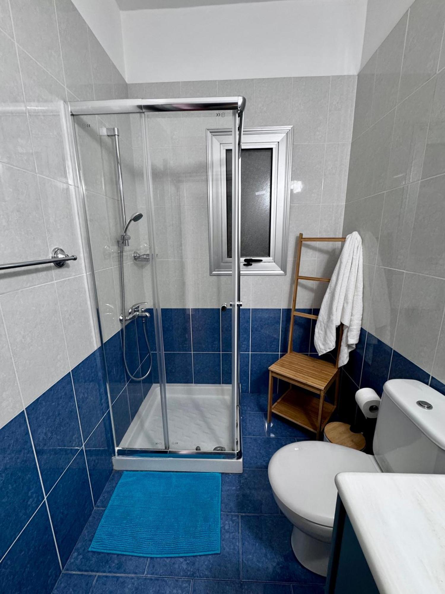 Lovely Studio Apartment In Pafos Buitenkant foto